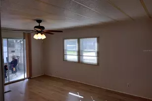 925 Beechwood Ave, Lady Lake, FL 32159 - Photo 11