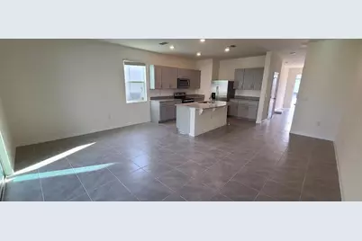 1310 Mako Way, Kissimmee, FL 34741 - Photo 3