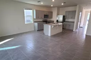 1310 Mako Wy, Kissimmee, FL 34741 - Photo 3