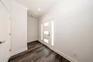 300 Mitnik Dr, Deltona, FL 32738 - Photo 9