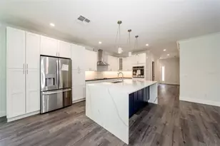 300 Mitnik Dr, Deltona, FL 32738 - Photo 15