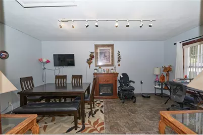 881 Cedar Circle, Tavares, FL 32778 - Photo 23