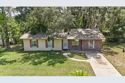 881 Cedar Circle, Tavares, FL 32778 - Photo 3