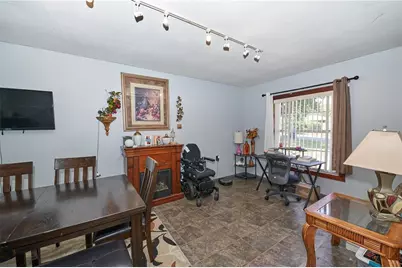 881 Cedar Circle, Tavares, FL 32778 - Photo 25