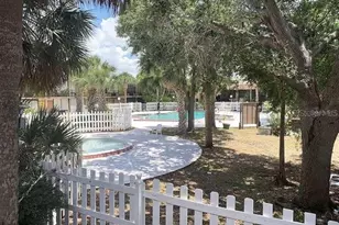 7900 S Orange Blossom Trl, Orlando, FL 32809 - Photo 11