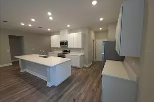 9825 N Angela Dr, Dunnellon, FL 34433 - Photo 7