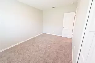 3381 SW 129th Loop, Ocala, FL 34473 - Photo 7