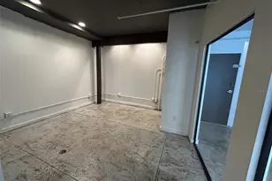 62 W Colonial Dr, Orlando, FL 32801 - Photo 3