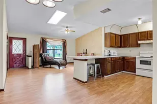 281 NE Greenbrier Ave, Port Saint Lucie, FL 34983 - Photo 13