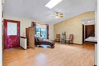 281 NE Greenbrier Avenue, Port Saint Lucie, FL 34983 - Photo 3