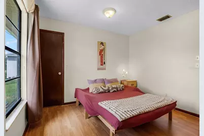 281 NE Greenbrier Avenue, Port Saint Lucie, FL 34983 - Photo 15