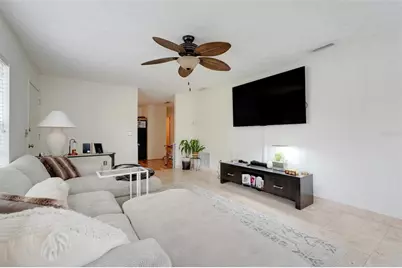 5323 Hansel Avenue #E14, Orlando, FL 32809 - Photo 11