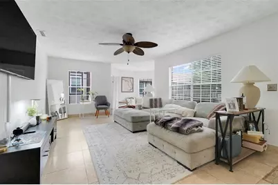 5323 Hansel Avenue #E14, Orlando, FL 32809 - Photo 7