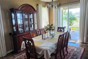 7620 Tangle Rush Dr, Gibsonton, FL 33534 - Photo 3