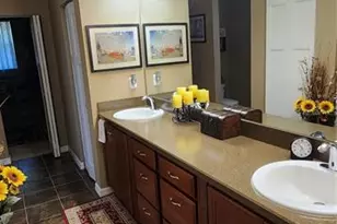 7620 Tangle Rush Dr, Gibsonton, FL 33534 - Photo 17