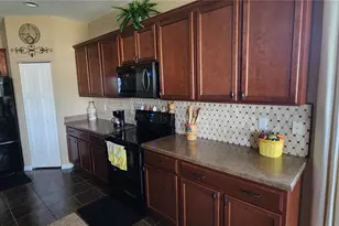 7620 Tangle Rush Dr, Gibsonton, FL 33534 - Photo 11