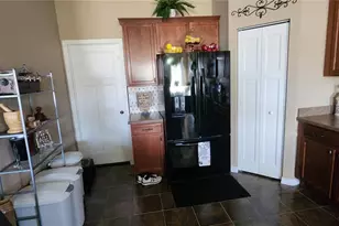 7620 Tangle Rush Dr, Gibsonton, FL 33534 - Photo 13