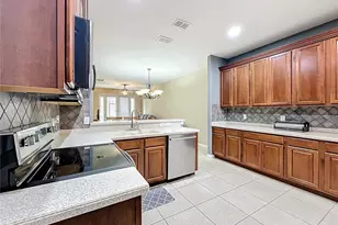 15822 Woodland Spring Ct, Orlando, FL 32828 - Photo 11