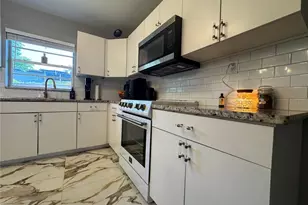 3702 Mirror Lake Dr, Apopka, FL 32703 - Photo 23