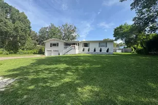 3702 Mirror Lake Dr, Apopka, FL 32703 - Photo 3