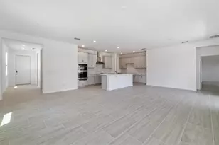 737 Farfields St, Deland, FL 32720 - Photo 7