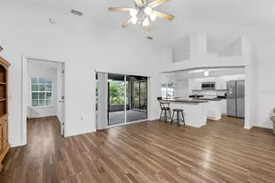 4970 Abaco Dr, Tavares, FL 32778 - Photo 15