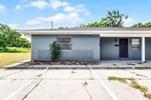 907 Center Ave, Haines City, FL 33844 - Photo 1