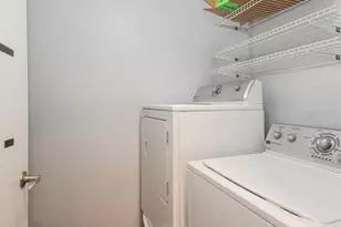 2501 Grassy Point Dr, Lake Mary, FL 32746 - Photo 19