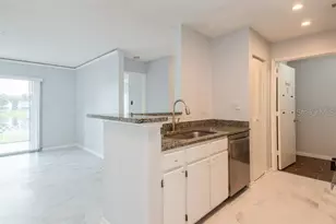 2501 Grassy Point Dr, Lake Mary, FL 32746 - Photo 11