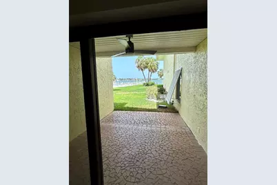 7310 Sunshine Skyway Lane S #116, Saint Petersburg, FL 33711 - Photo 23