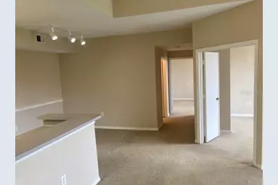 5530 Metrowest Boulevard #307, Orlando, FL 32811 - Photo 3