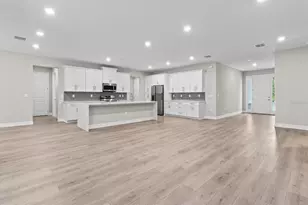 136 N James Pl, Groveland, FL 34736 - Photo 11