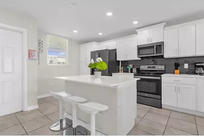 3180 Paradox Circle #304, Kissimmee, FL 34746 - Photo 9