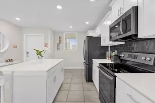 3180 Paradox Cir, Kissimmee, FL 34746 - Photo 11