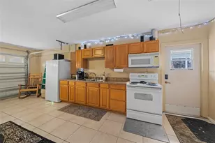 7685 SE 135th St, Summerfield, FL 34491 - Photo 15