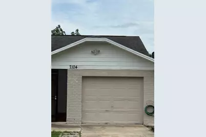 7104 Blue Earth Court, Orlando, FL 32818 - Photo 1