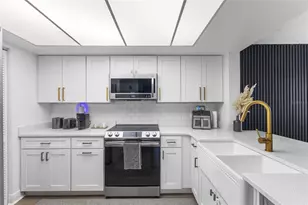 2485 Lakeway Branch Dr, Orlando, FL 32839 - Photo 5