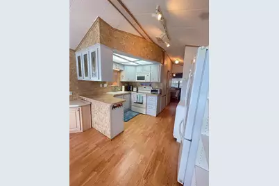 107 Kove Boulevard, Osteen, FL 32764 - Photo 7