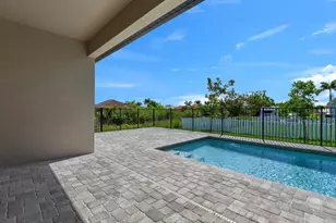 9573 Migue Cir, Port Charlotte, FL 33981 - Photo 31