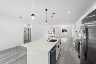 10290 N Biscayne Dr, Citrus Springs, FL 34434 - Photo 11