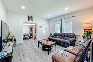 7033 Lakner Way, Orlando, FL 32822 - Photo 7