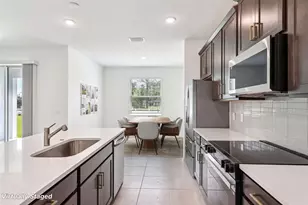 1756 Columbus Path, Saint Cloud, FL 34771 - Photo 5