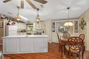 2002 S Citrus Cir, Zellwood, FL 32798 - Photo 11