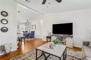 25333 Casa Del Lago Ln, Leesburg, FL 34748 - Photo 9