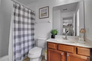 381 Cabello Dr, Davenport, FL 33837 - Photo 43