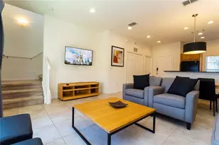 3065 Yellow Lantana Ln, Kissimmee, FL 34747 - Photo 5