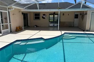 2421 Queenswood Cir, Kissimmee, FL 34743 - Photo 29