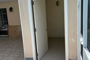 2421 Queenswood Cir, Kissimmee, FL 34743 - Photo 57