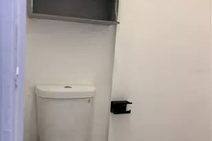 2421 Queenswood Cir, Kissimmee, FL 34743 - Photo 9