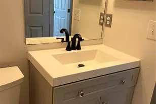 2421 Queenswood Cir, Kissimmee, FL 34743 - Photo 41